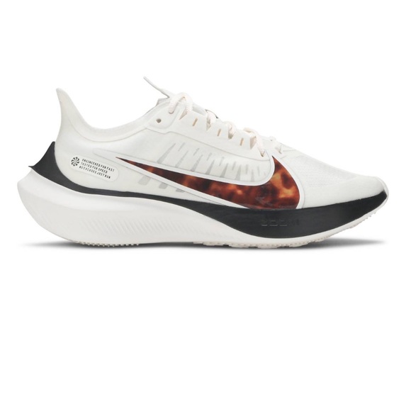 Nike Zoom Gravity - Picture 1 of 4